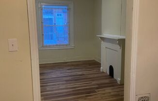 1 bed, 1 bath, $850, Unit 1