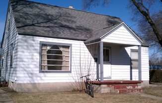 1685 Roberts, 3 bedroom house with basement