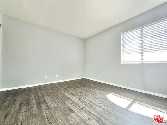 100 N Clark Dr