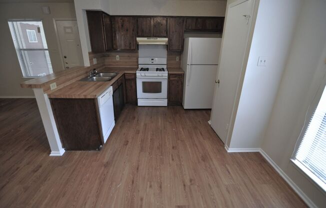 Amazing unit, perfect location!