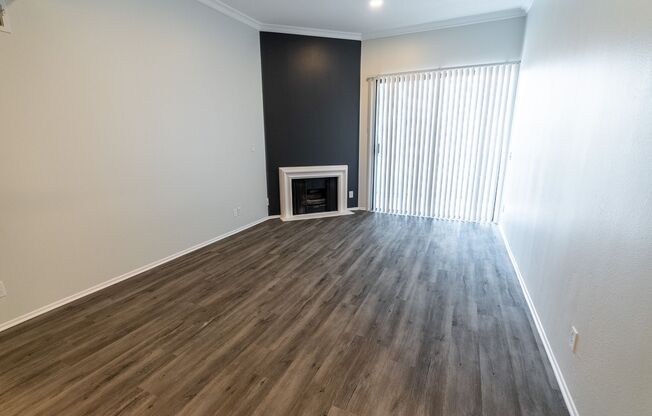 2 beds, 2 baths, 1,191 sqft, $2,598, Unit 213