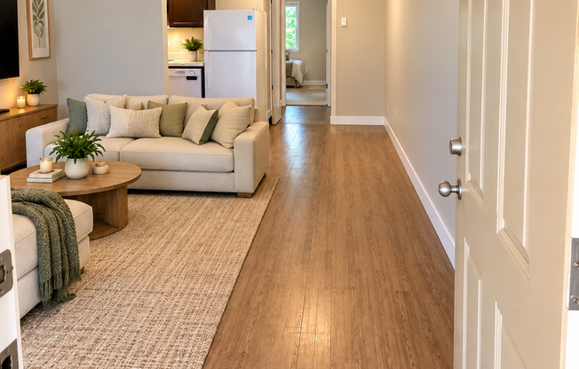 1 bed, 1 bath, 525 sqft, $1,150, Unit 50