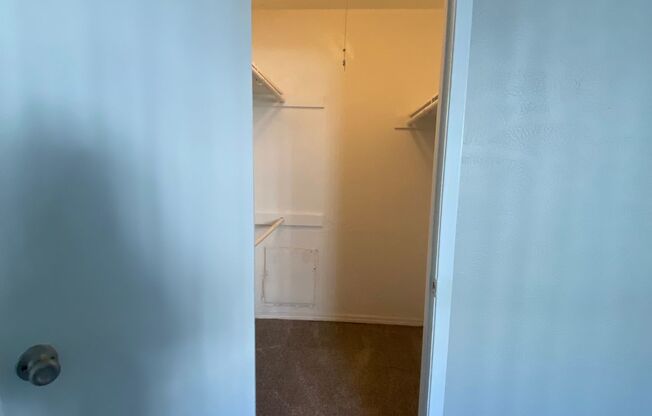 1 bed, 1 bath, 700 sqft, $845, Unit 07C