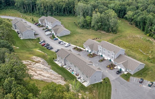 Ledyard Meadows - Bld 100 &amp; 200