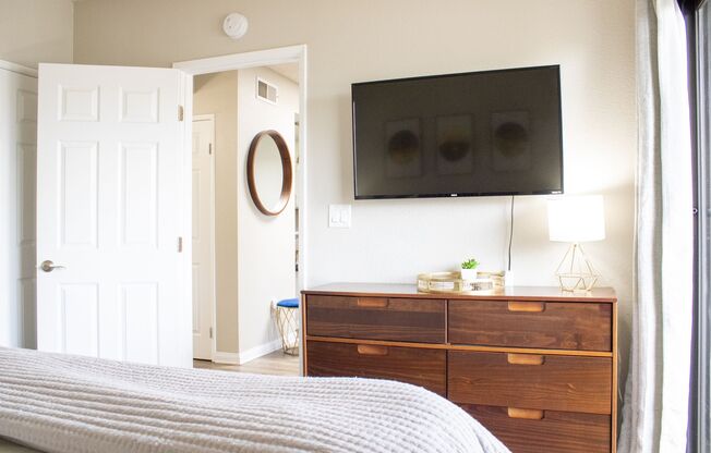 Studio, 1 bath, 446 sqft, $1,950, Unit 202