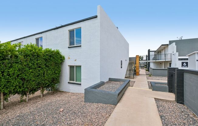 3 beds, 2 baths, 1,026 sqft, $1,849, Unit 227