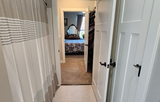 1 bed, 1 bath, 785 sqft, $1,495, Unit 124-115