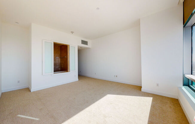 2 beds, 3 baths, 1,800 sqft, $6,750, Unit 32D