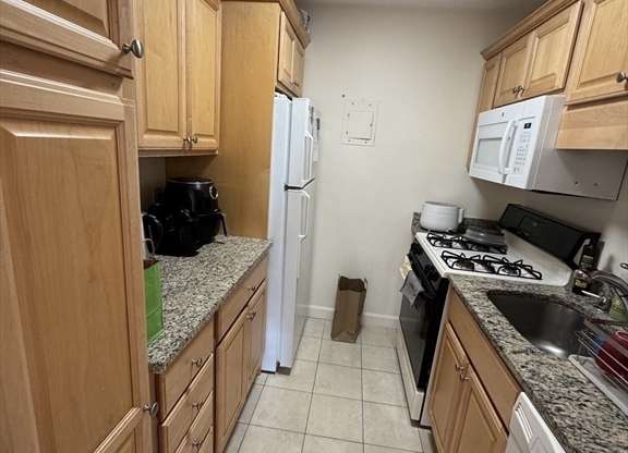 1 bed, 1 bath, 750 sqft, $2,650, Unit 1010