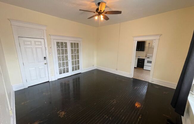 128 B Street