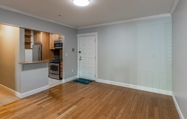 2 beds, 2 baths, 1,023 sqft, $3,000, Unit 13