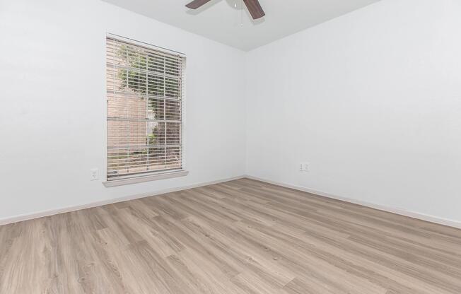 3 beds, 2 baths, 1,304 sqft, $1,837