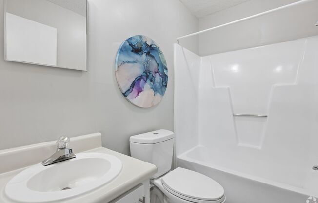 2 beds, 1 bath, 800 sqft, $1,123, Unit 1374