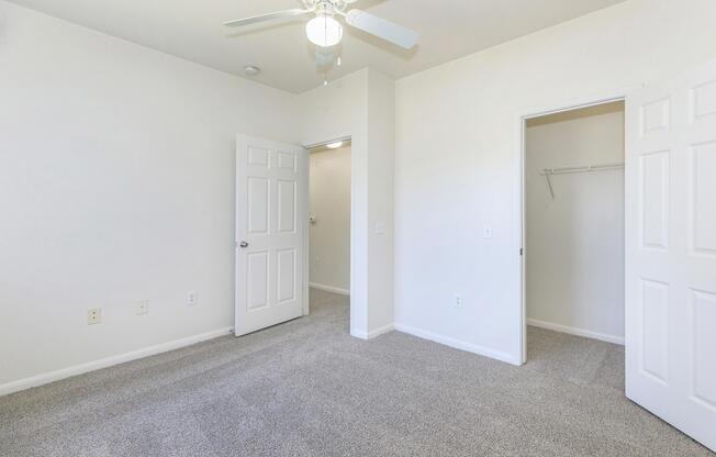 3 beds, 2 baths, 1,261 sqft, $1,495