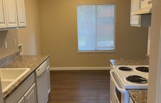 4606 Neil Road Unit 189