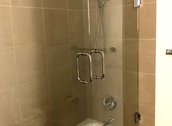 1 bed, 1 bath, 930 sqft, $2,900, Unit 614