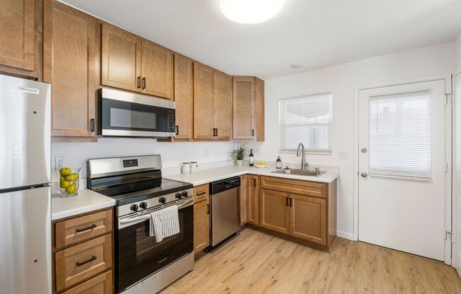 Spacious 4 Bedroom Rental in Florissant!