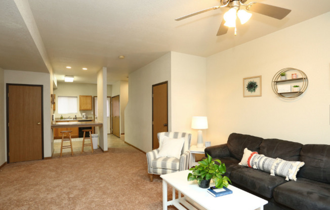 2 beds, 2 baths, 1,200 sqft, $1,545