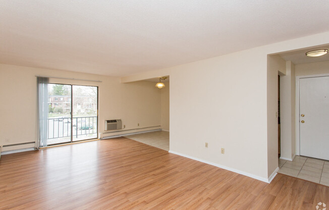 Gallery Photo 11