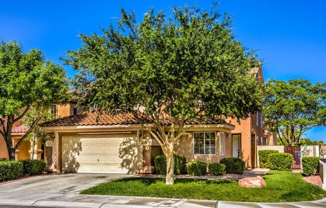 Amazing Home In Peccole Ranch