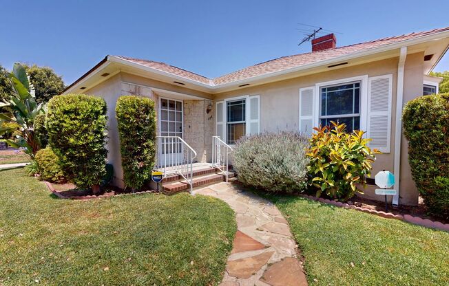 4 Bedroom, 2 Bathroom Single-Story house for rent in Alhambra