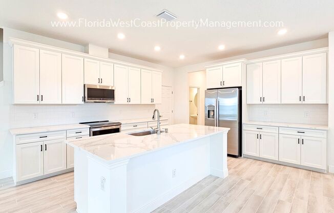 OUTSTANDING 3 BEDROOM PLUS BONUS in SIENNA PARK! BRAND NEW HOME!