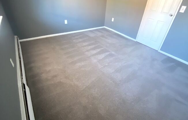 1 bed, 1 bath, 734 sqft, $1,445, Unit L05