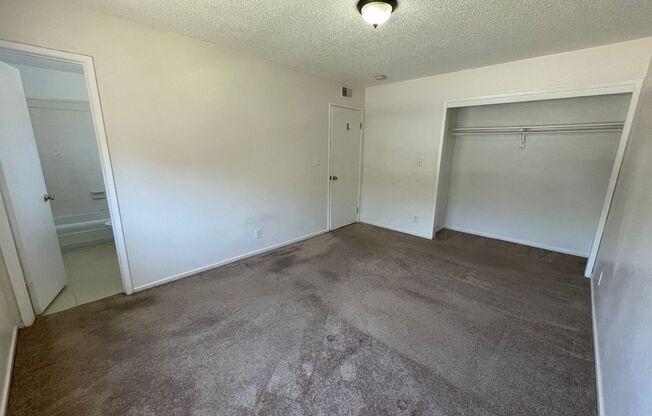 2 beds, 2 baths, $4,000, Unit 1