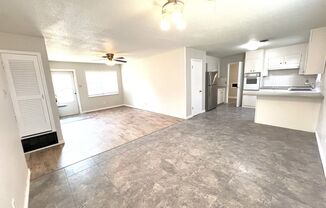 3 beds, 2 baths, $1,400