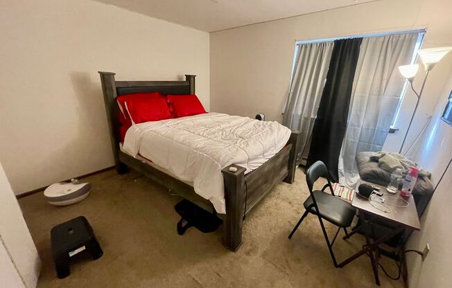 1 bed, 1 bath, $1,095, Unit 304