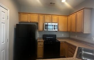 3 beds, 2 baths, $1,649