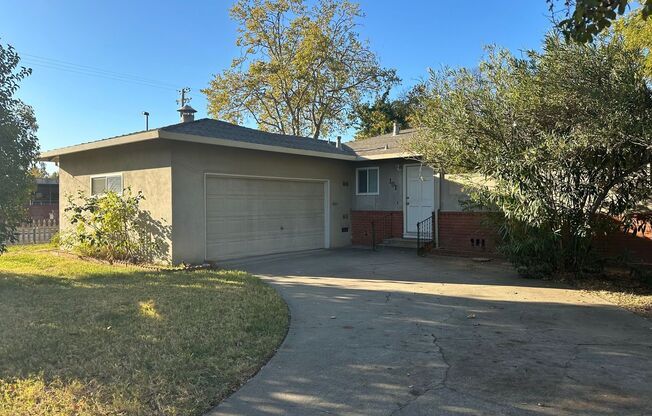 3 beds, 2 baths, $2,095