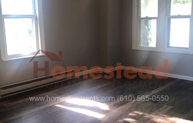 2 beds, 1 bath, $1,300