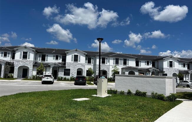 14817 SW 183 TER