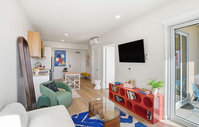 1 bed, 1 bath, 490 sqft, $2,695, Unit 604