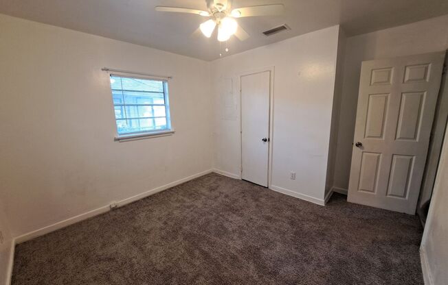 3 beds, 1 bath, $1,375