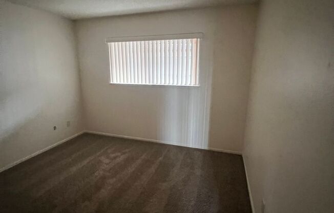 1 bed, 1 bath, $1,195, Unit 6