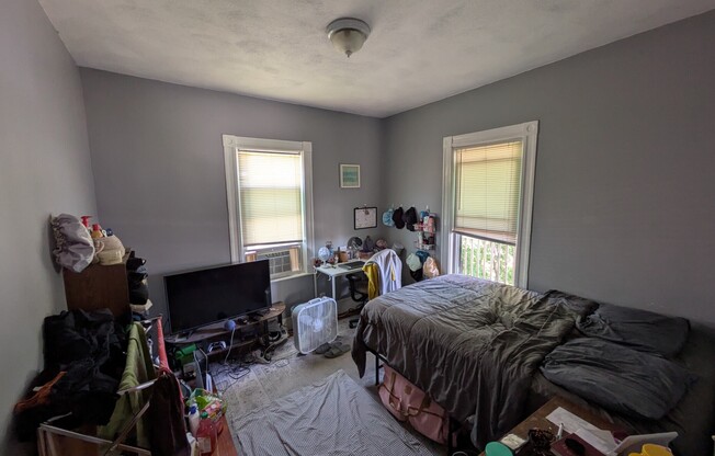 837 Fellsway