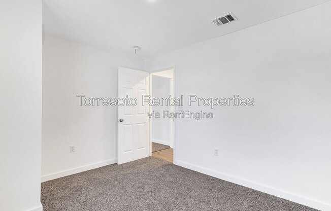 2326 CINCINNATI AVE