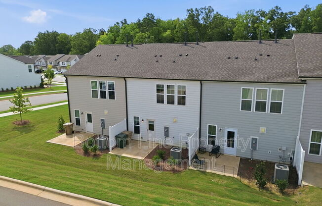460 GLN CLOVA DR