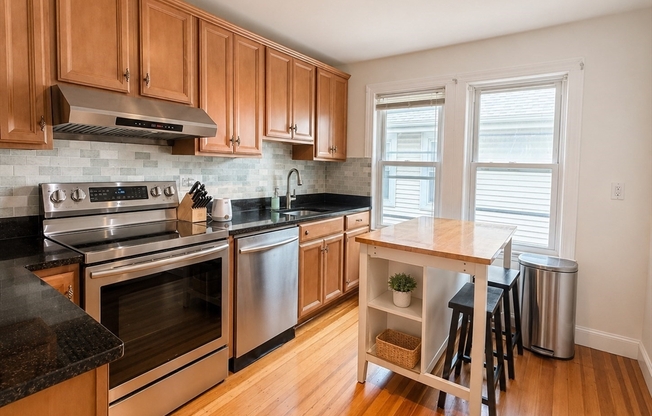 7 9 HAMMOND CT