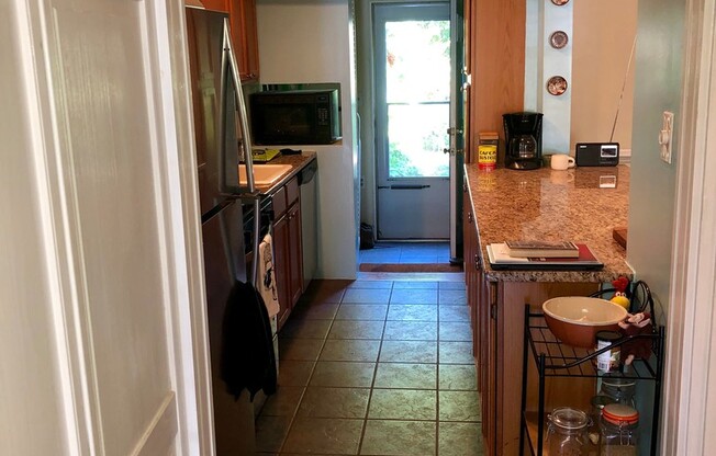 3 beds, 1 bath, $2,150