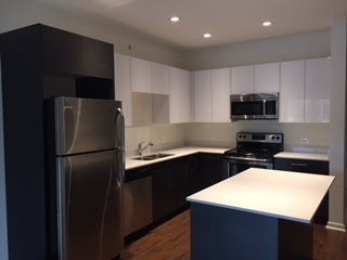 2 beds, 2 baths, 1,025 sqft, $1,990, Unit 612