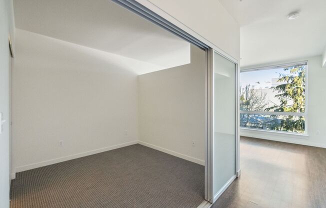1 bed, 1 bath, 473 sqft, $2,015, Unit 402