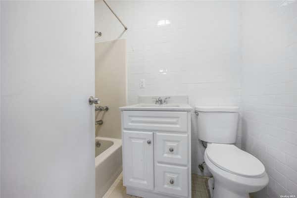 Studio, 1 bath, $2,595, Unit 3