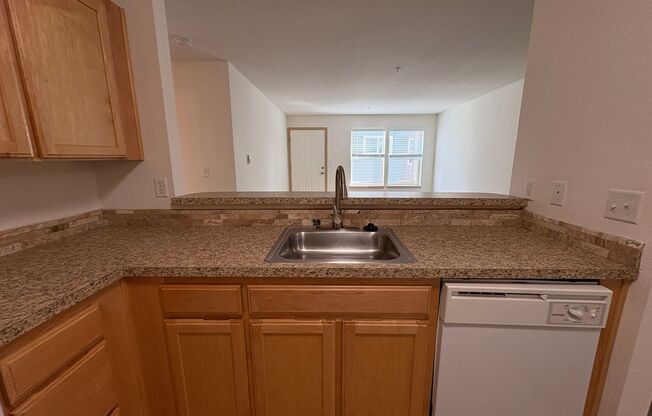 2 beds, 2 baths, 1,018 sqft, $1,450, Unit 354-2029