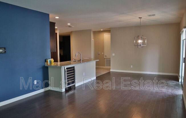 2511 W QUEEN CREEK Road