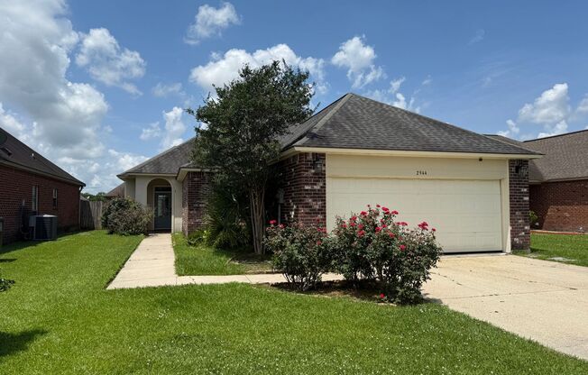 3BD 2BA House on Nicholson Lakes Subdivision