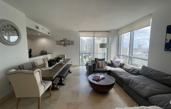 1060 Brickell Ave # 25-01 (F10461036)