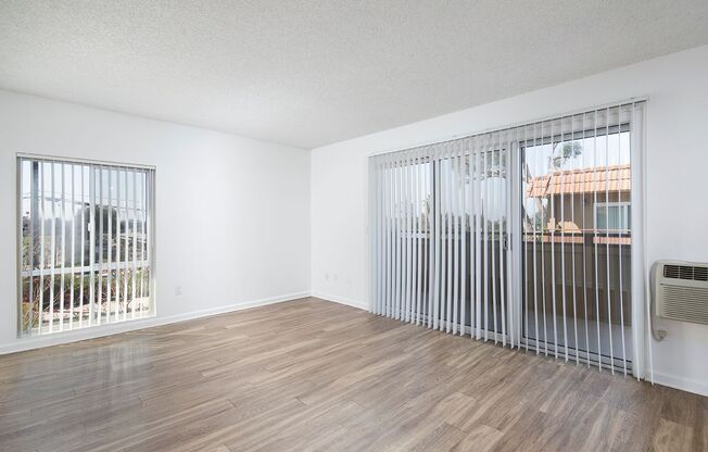 3 beds, 2 baths, 1,186 sqft, $2,895, Unit F-08